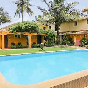 Baia Do Sol - Beach Boutique